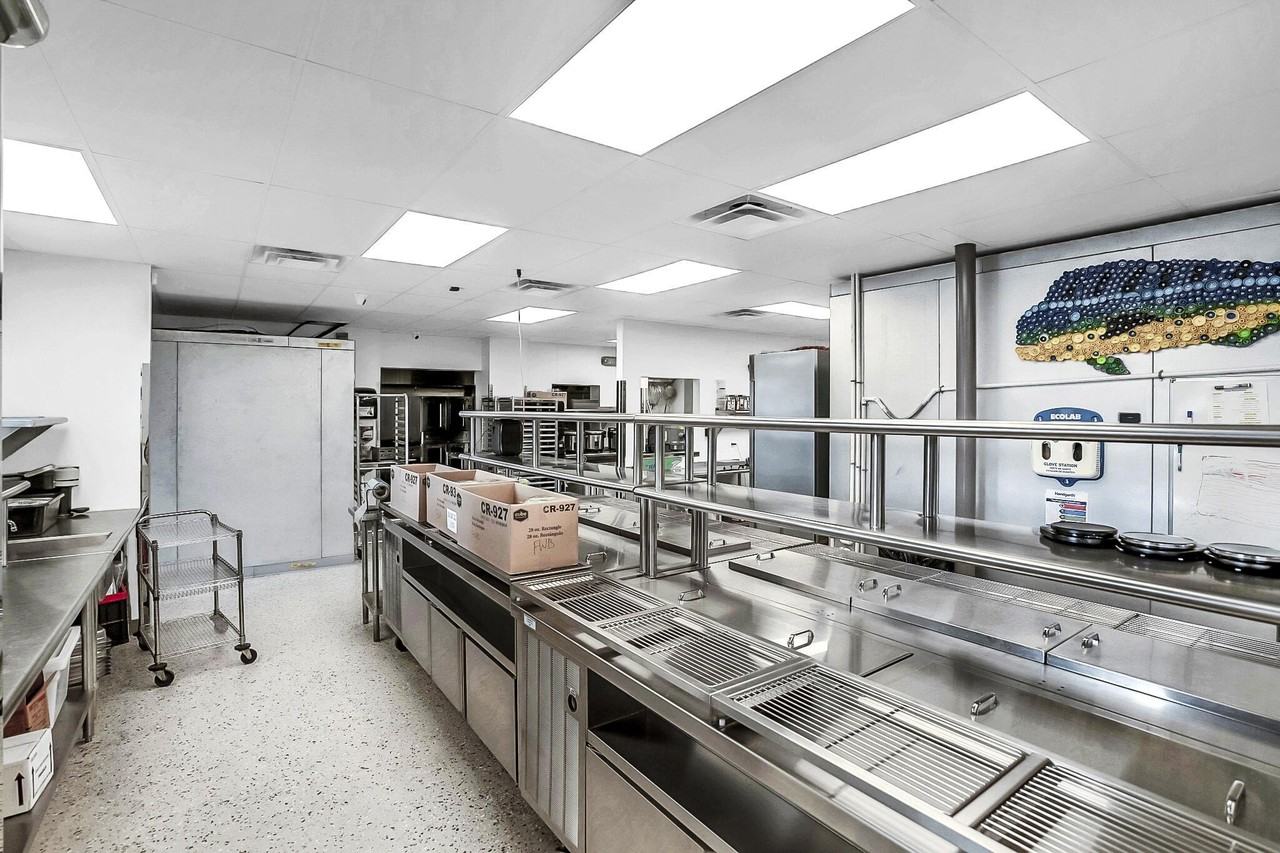 350 Eglin Pkwy Ne - Photo 6 of 11