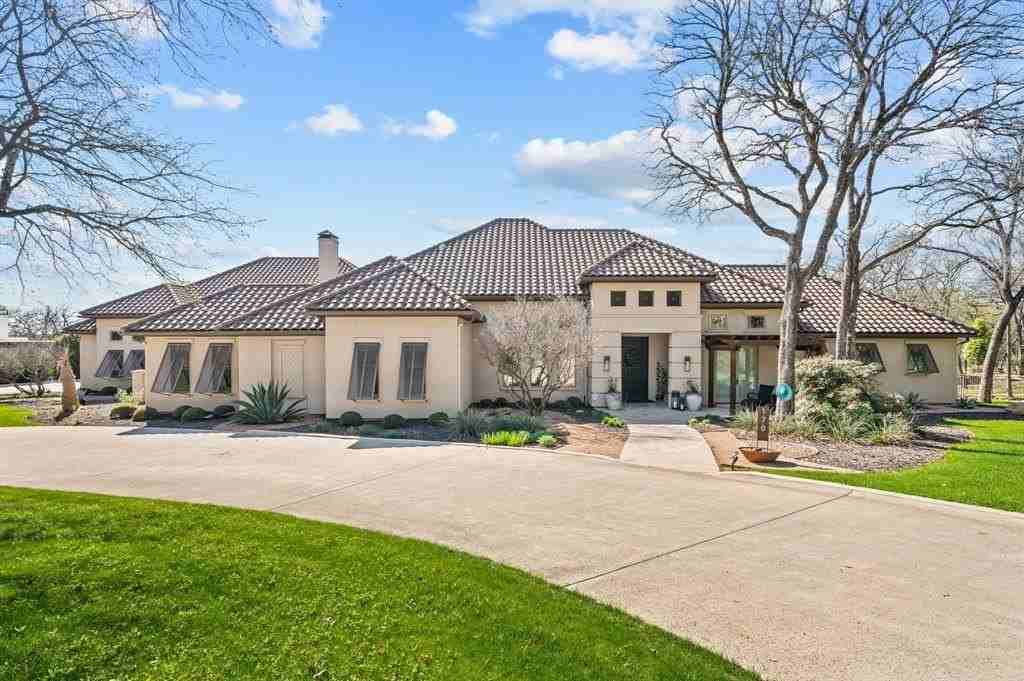 170 Jellico Cir - Photo 2 of 40