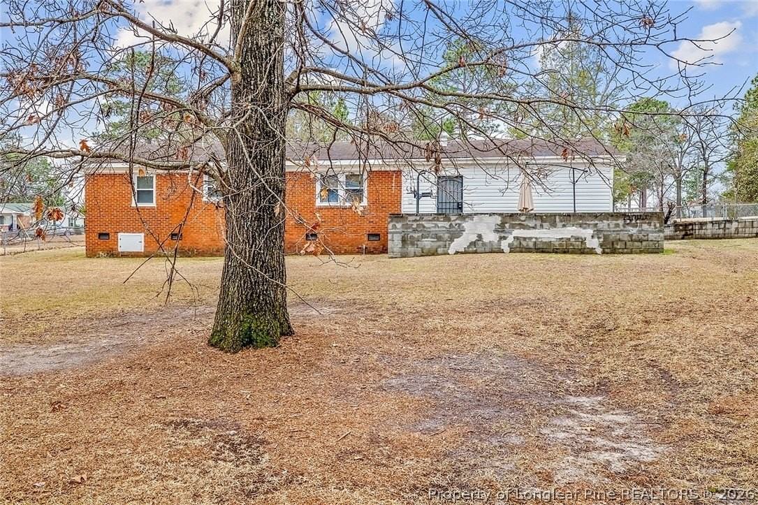 6132 Dandy Loop Rd - Photo 5 of 25