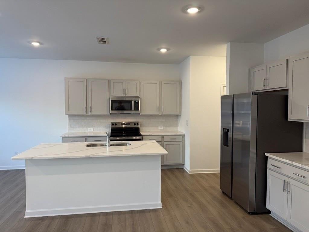 214 Kinship Dr - Photo 7 of 38