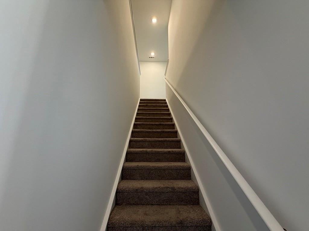 214 Kinship Dr - Photo 4 of 44