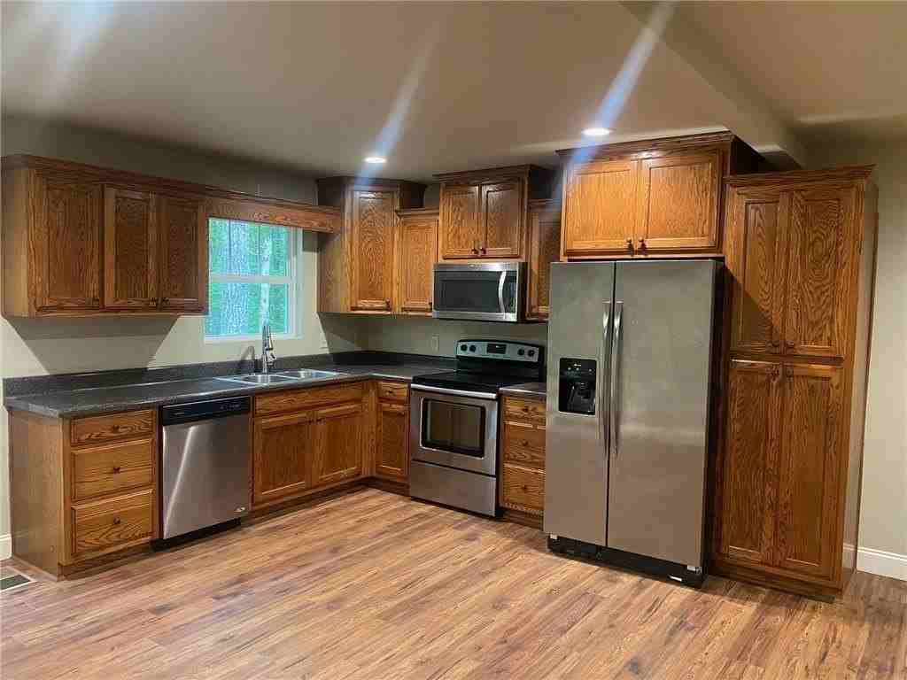 116 River Flow Dr - Photo 4 of 12