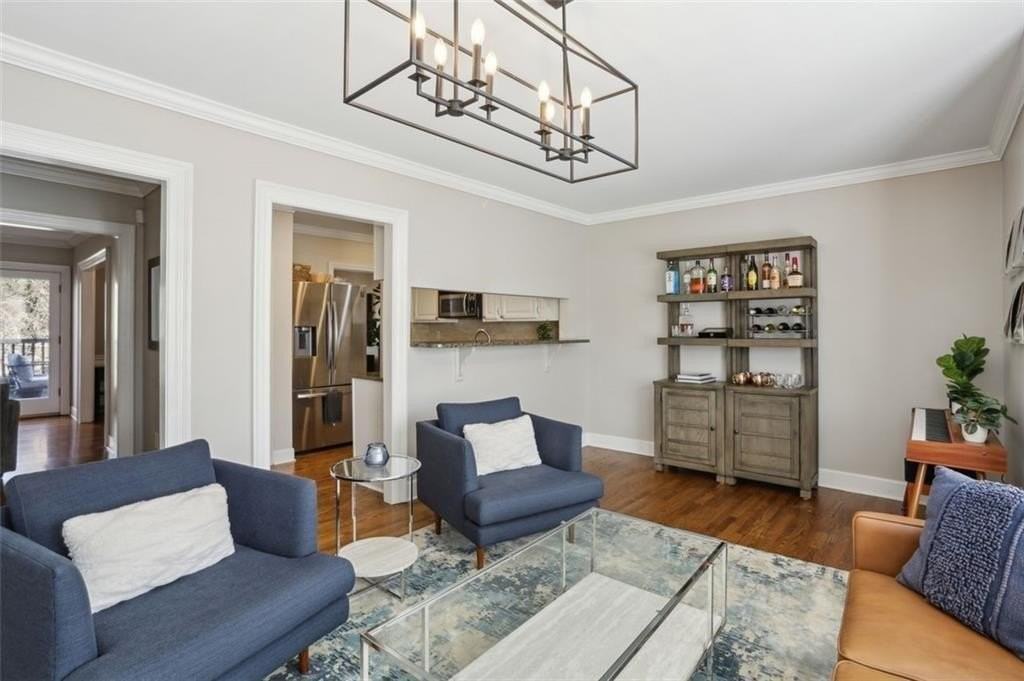 3873 Roswell Rd Ne Apt 8 - Photo 6 of 20