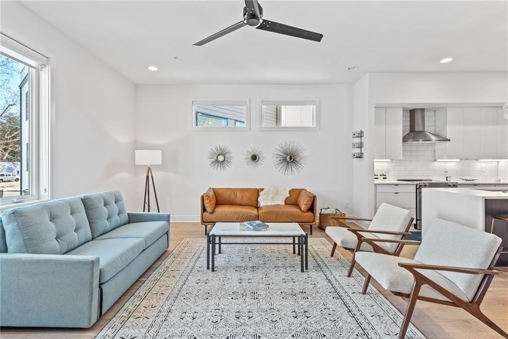 2424 Memorial Dr Se Unit 4 - Photo 7 of 31