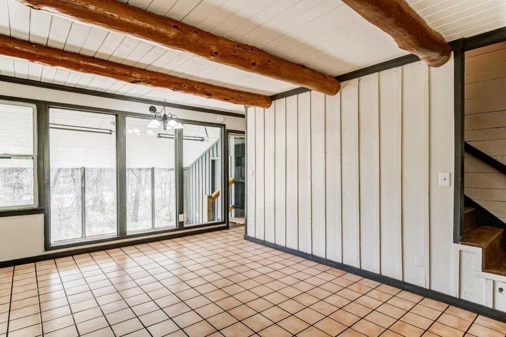 42 Arminda St Unit A - Photo 7 of 31