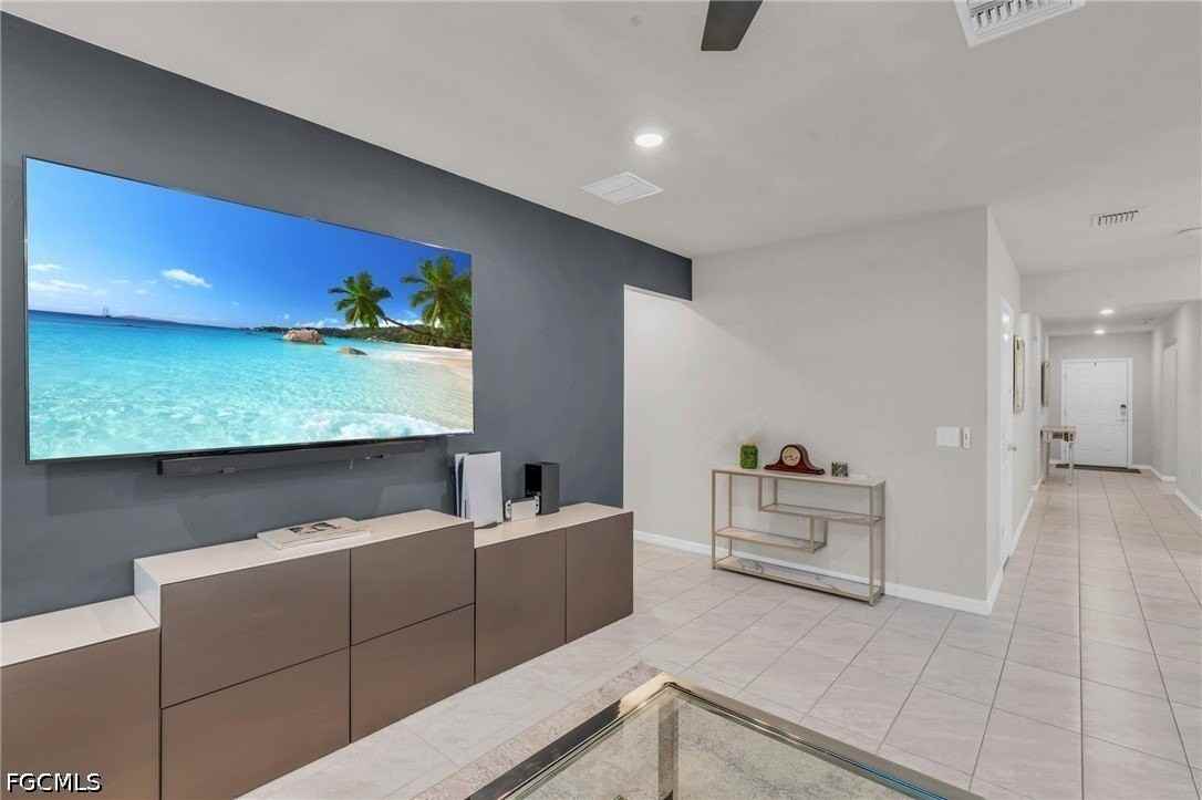 10839 Marlberry Way - Photo 4 of 33