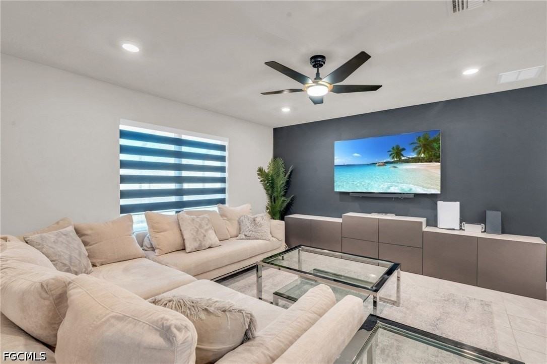 10839 Marlberry Way - Photo 6 of 33