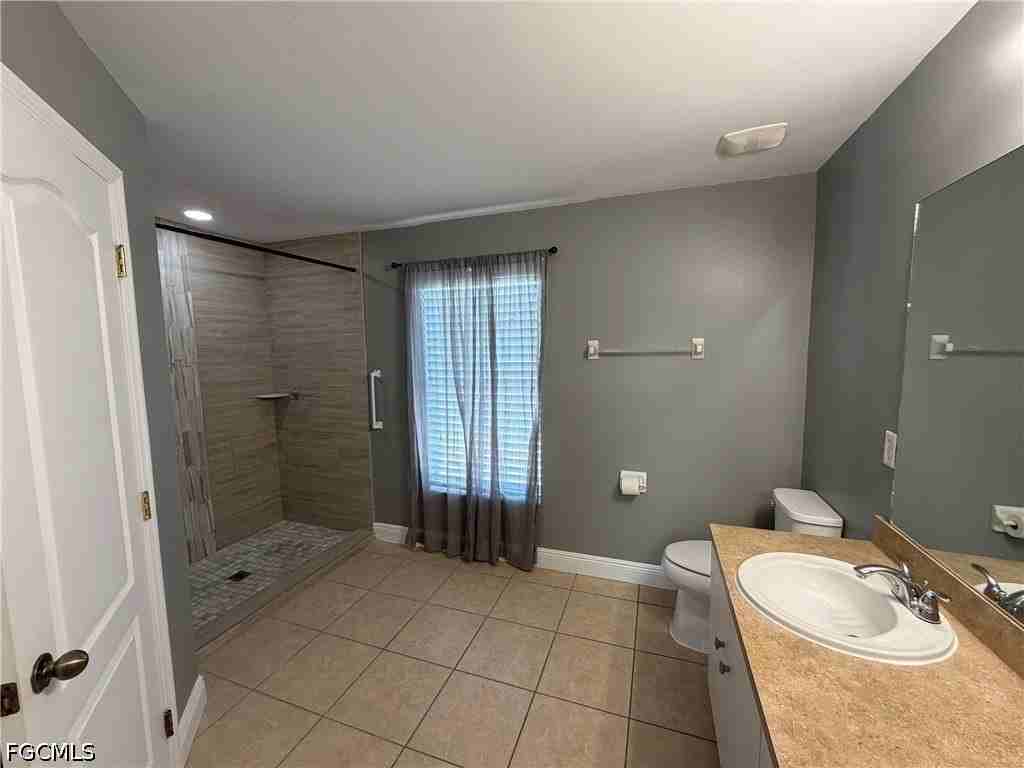 2325 Nw 25th Ter - Photo 7 of 19