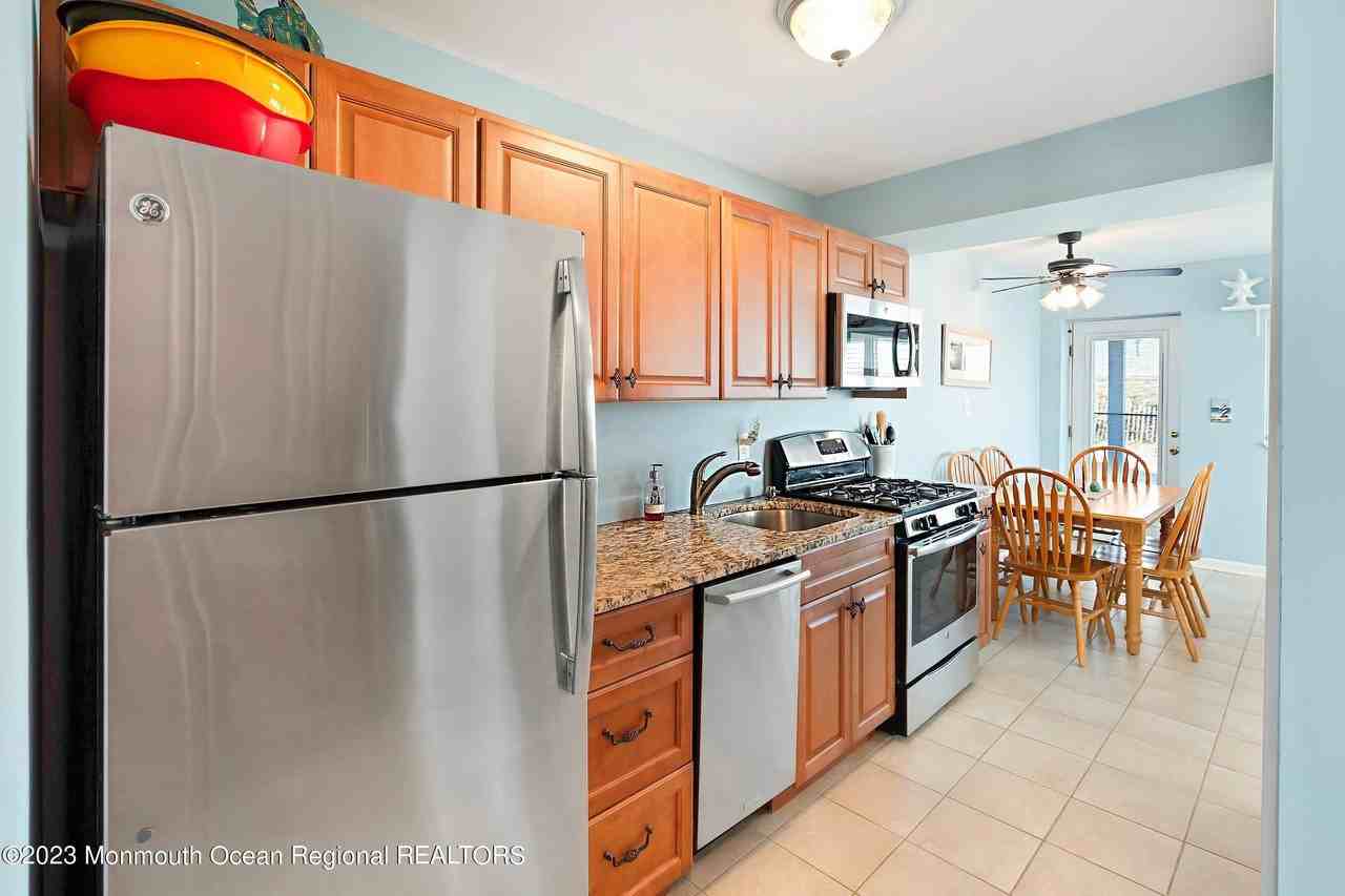 41 Dune Ter - Photo 6 of 24