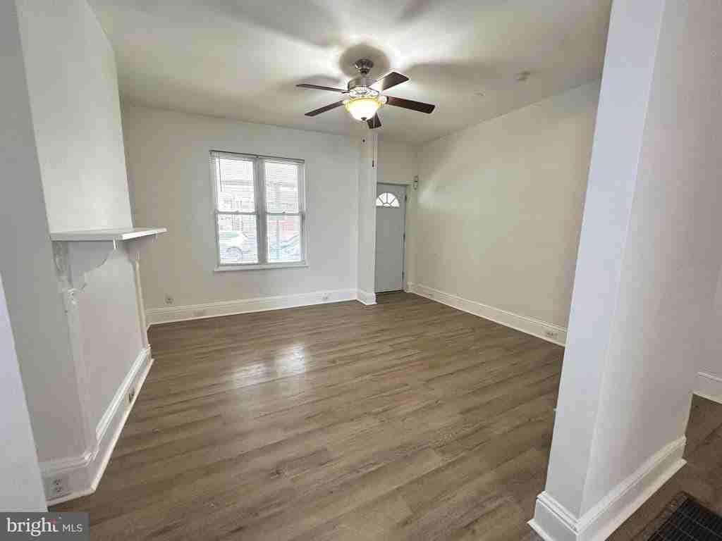 7 6th Ave - Photo 4 of 24