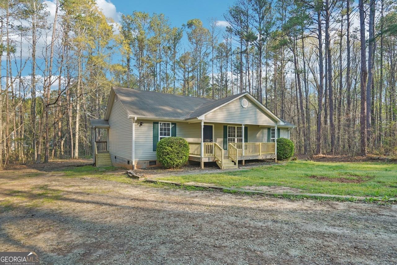 2024 Fischer Rd - Photo 2 of 28