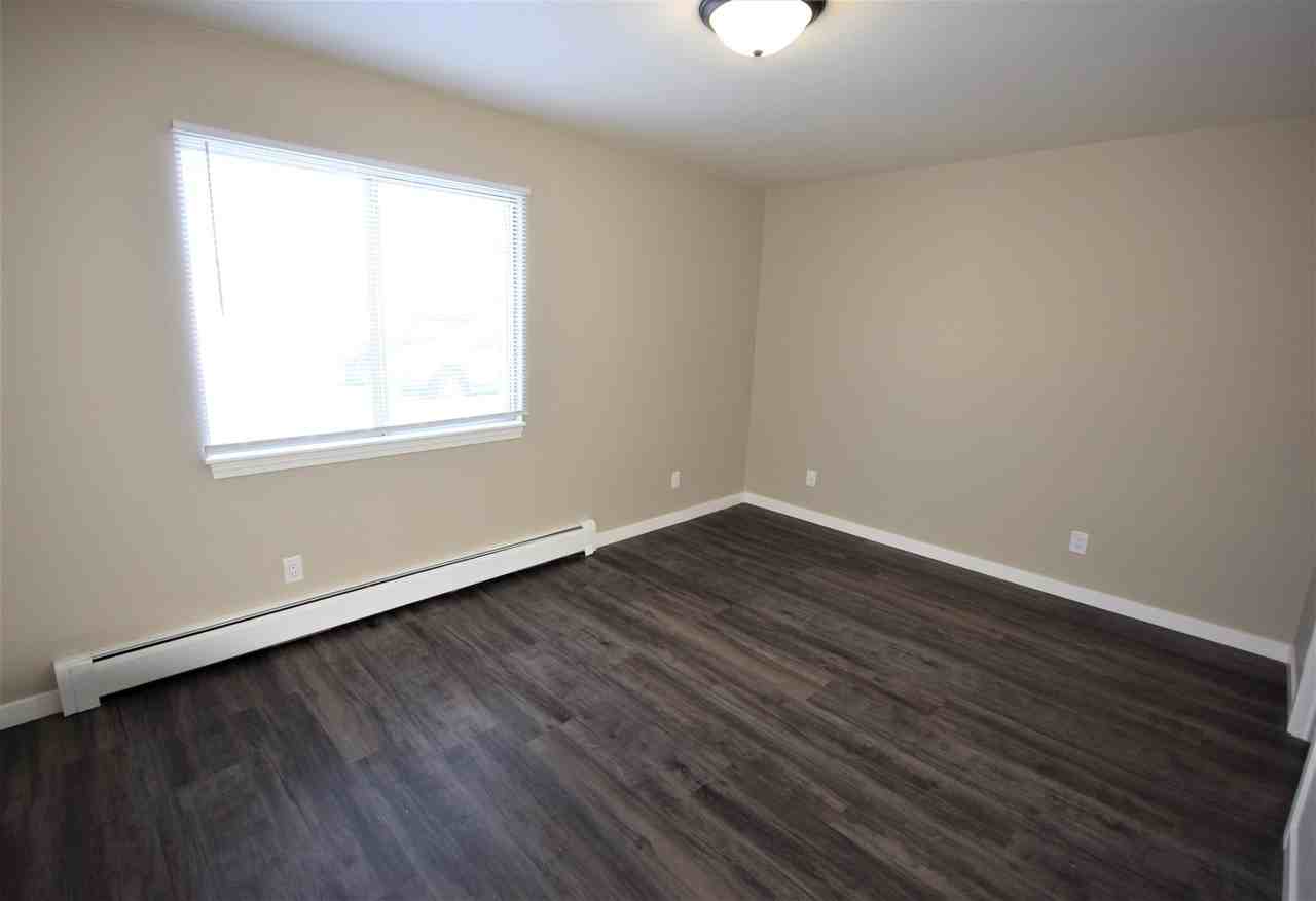 1184 Western Avenue - Photo 7 of 33