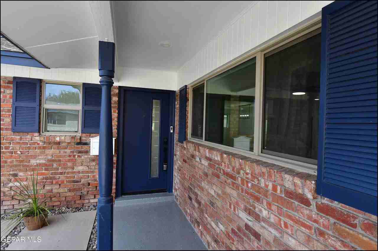 3217 Wedgewood Dr - Photo 5 of 50