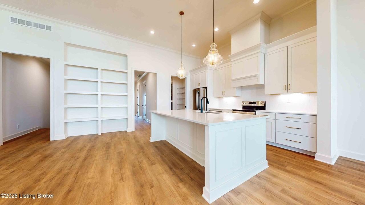 6353 Meeting St Unit 201 - Photo 6 of 29