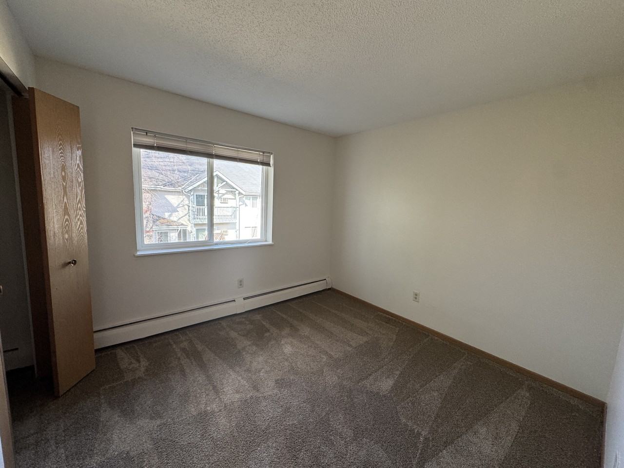 Kestrel - Photo 4 of 50