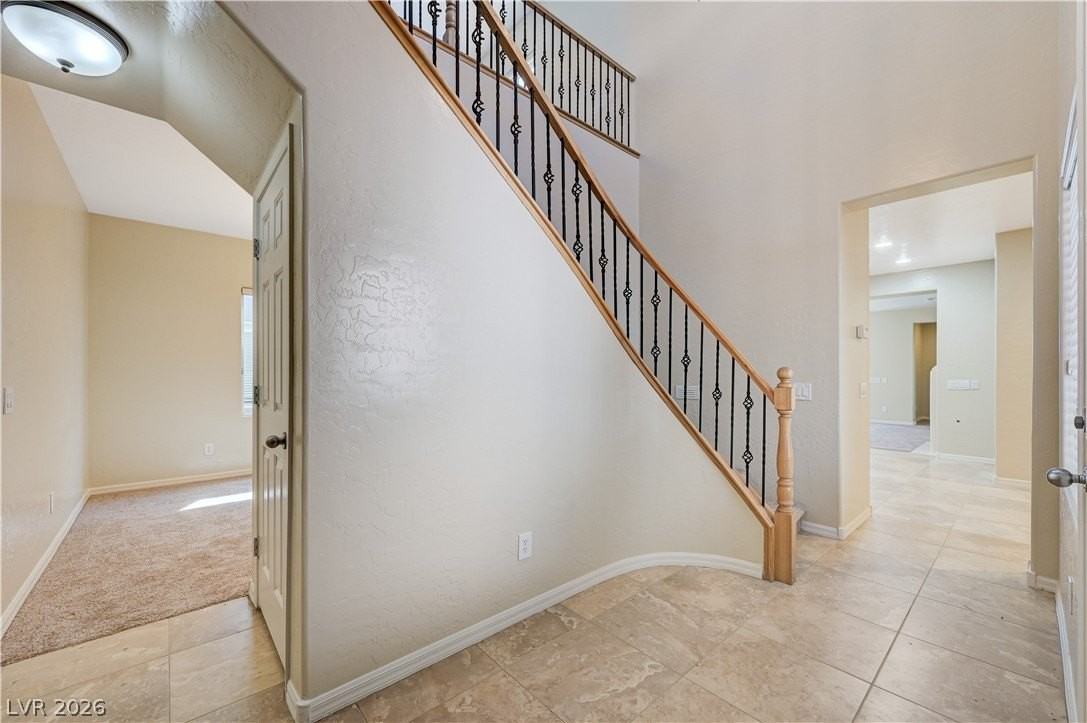 8833 Sherwood Park Dr - Photo 6 of 50