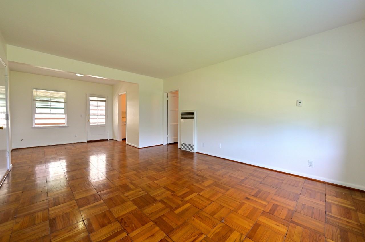1513-1519 HUNTINGTON DRIVE (675) - Photo 3 of 13