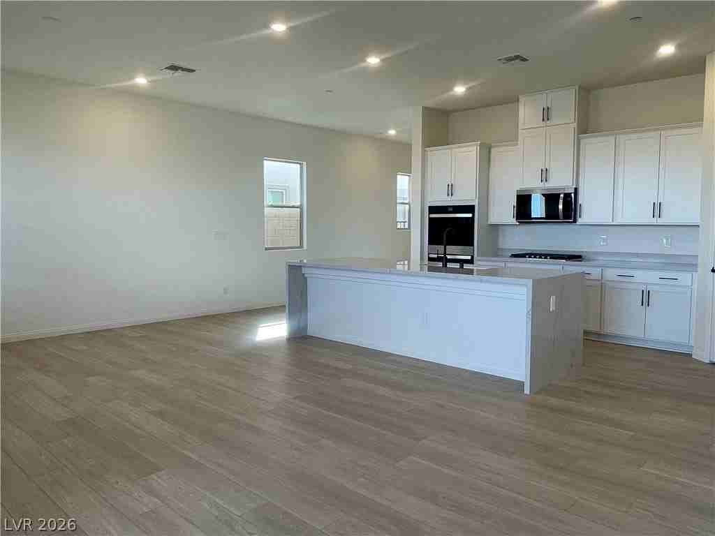 592 Clover Bar Ln - Photo 7 of 50