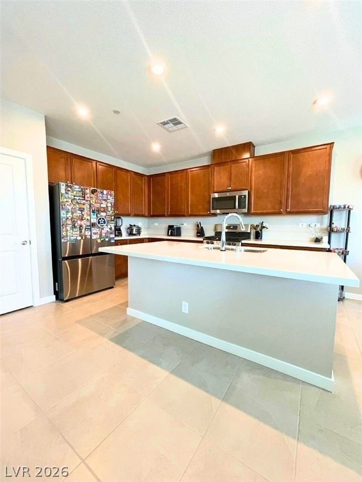 9263 Rampa St - Photo 2 of 14