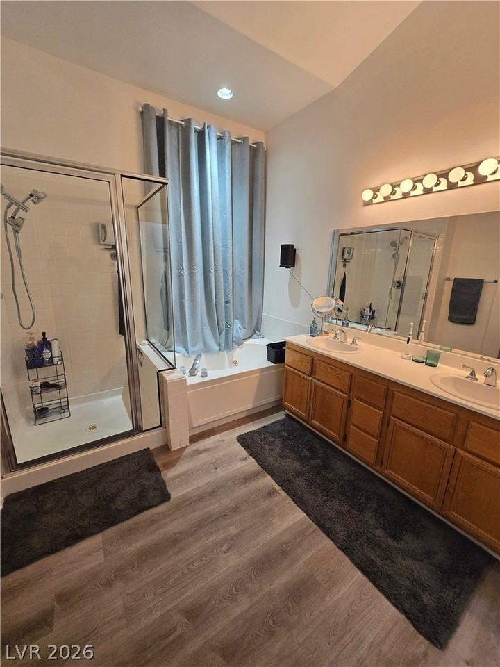 6126 Leaning Rock Ct - Photo 7 of 13