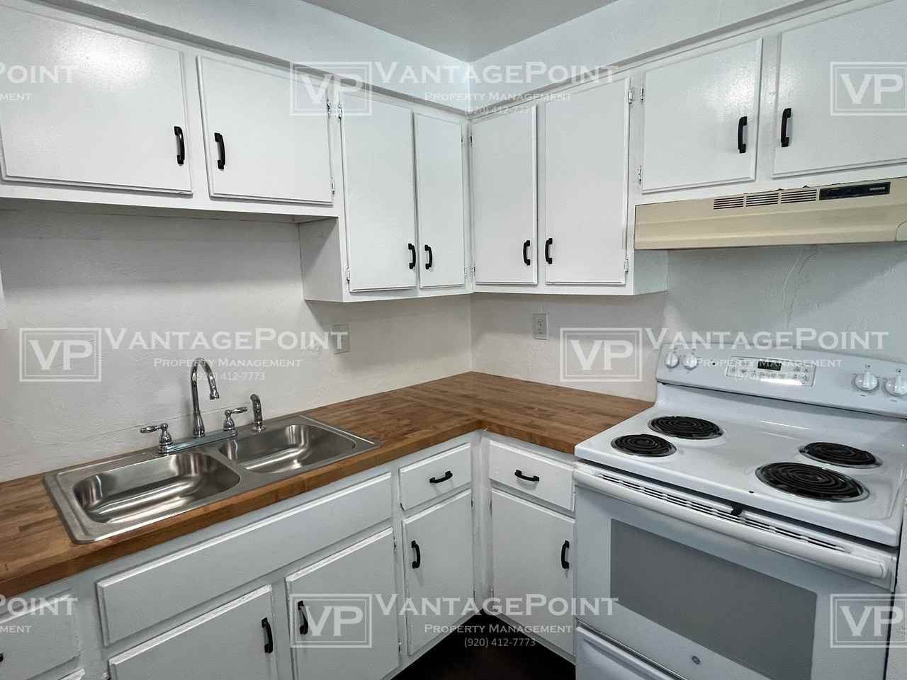 511 North Danz Avenue - Photo 2 of 10