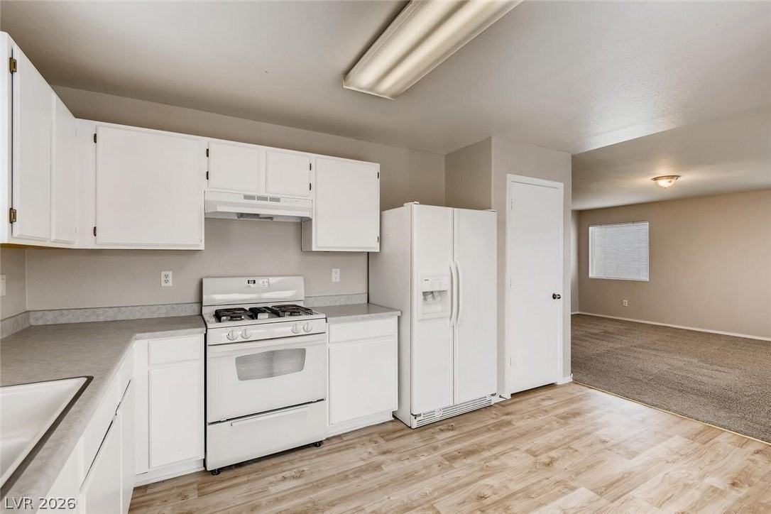 5424 Pepperpike Ave - Photo 7 of 22