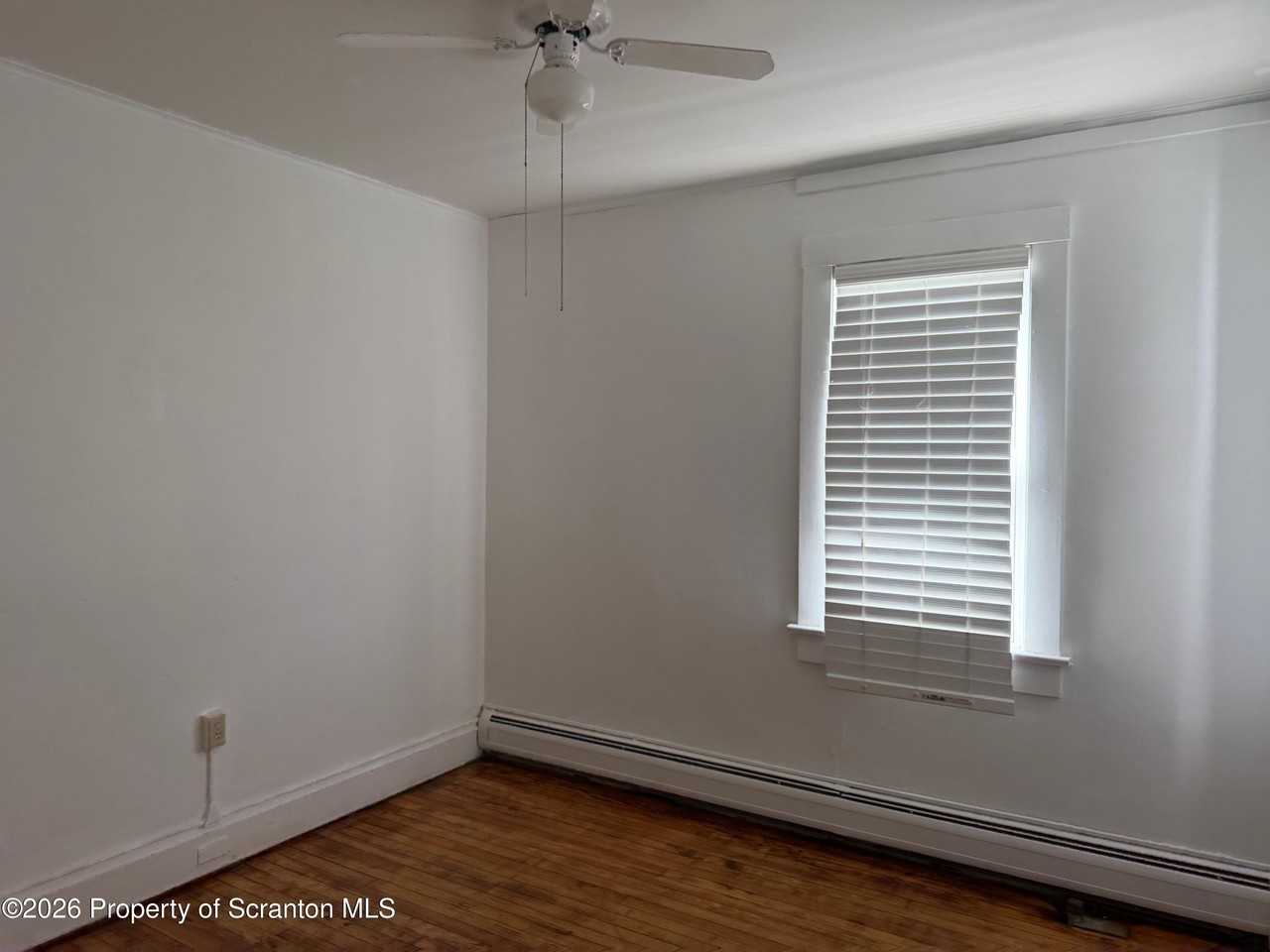 420 Smith St Apt 1st - Photo 6 of 8