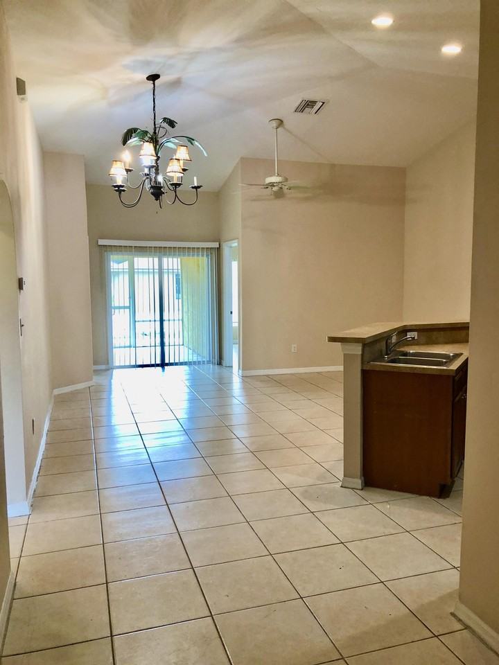 7571 Carrier Rd - Photo 2 of 12