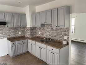 194 Hobson St - Photo 1 of 1