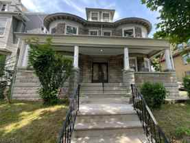 43 Mapes Ave #1R - Photo 1 of 1