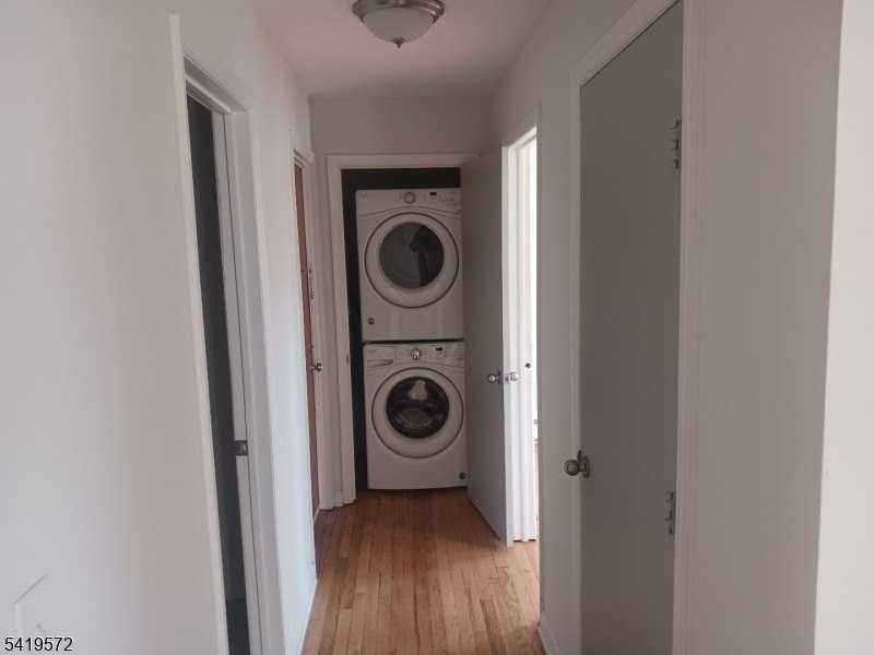 83 N Willow St #1 - Photo 4 of 8