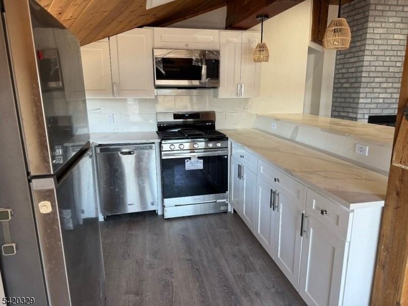 9 Mac Donald Rd - Photo 3 of 18