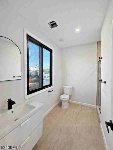 445 Grove St #2 - Photo 5 of 11