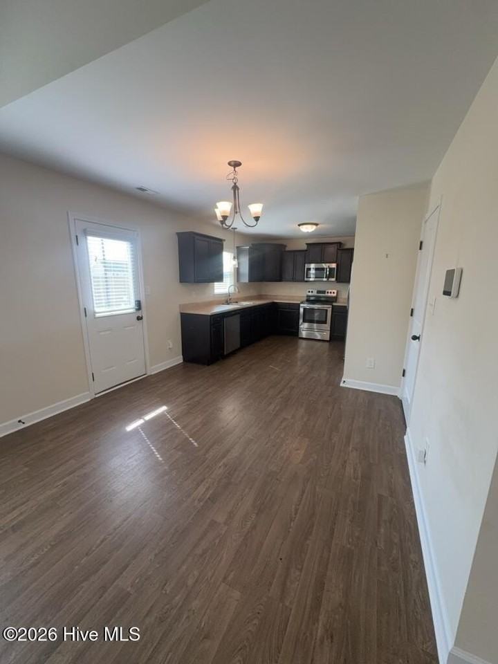 101 Barnhouse Rd - Photo 7 of 31