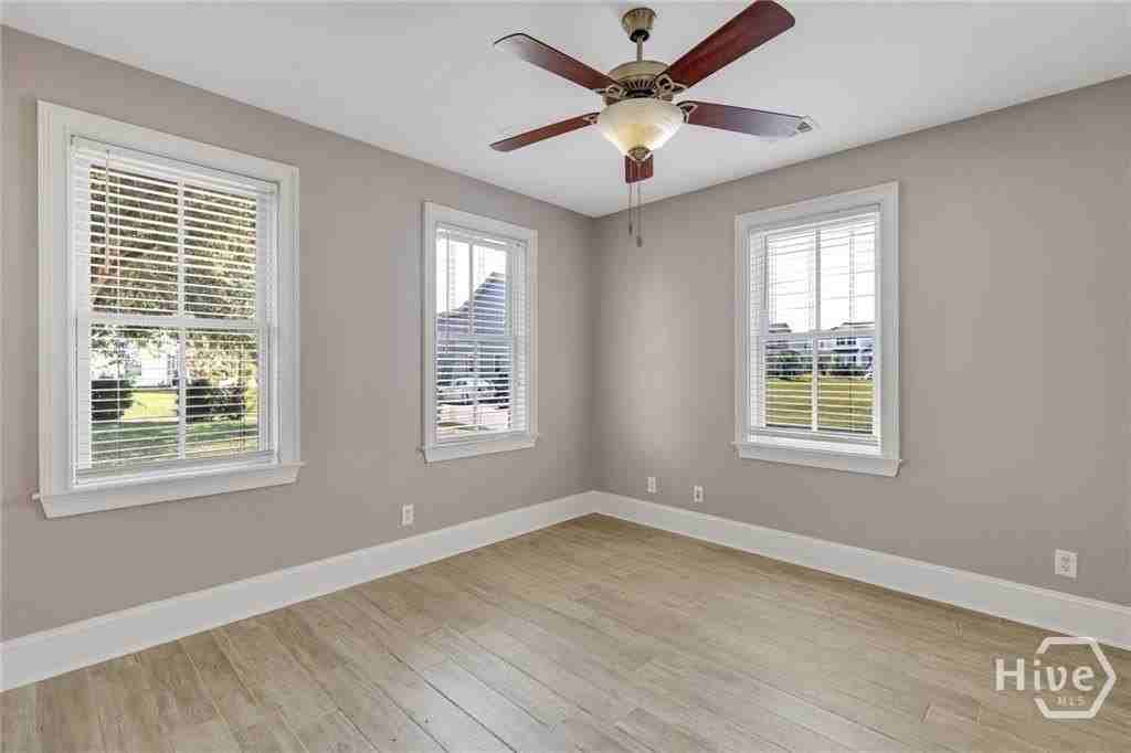 126 Birch Cir - Photo 5 of 41