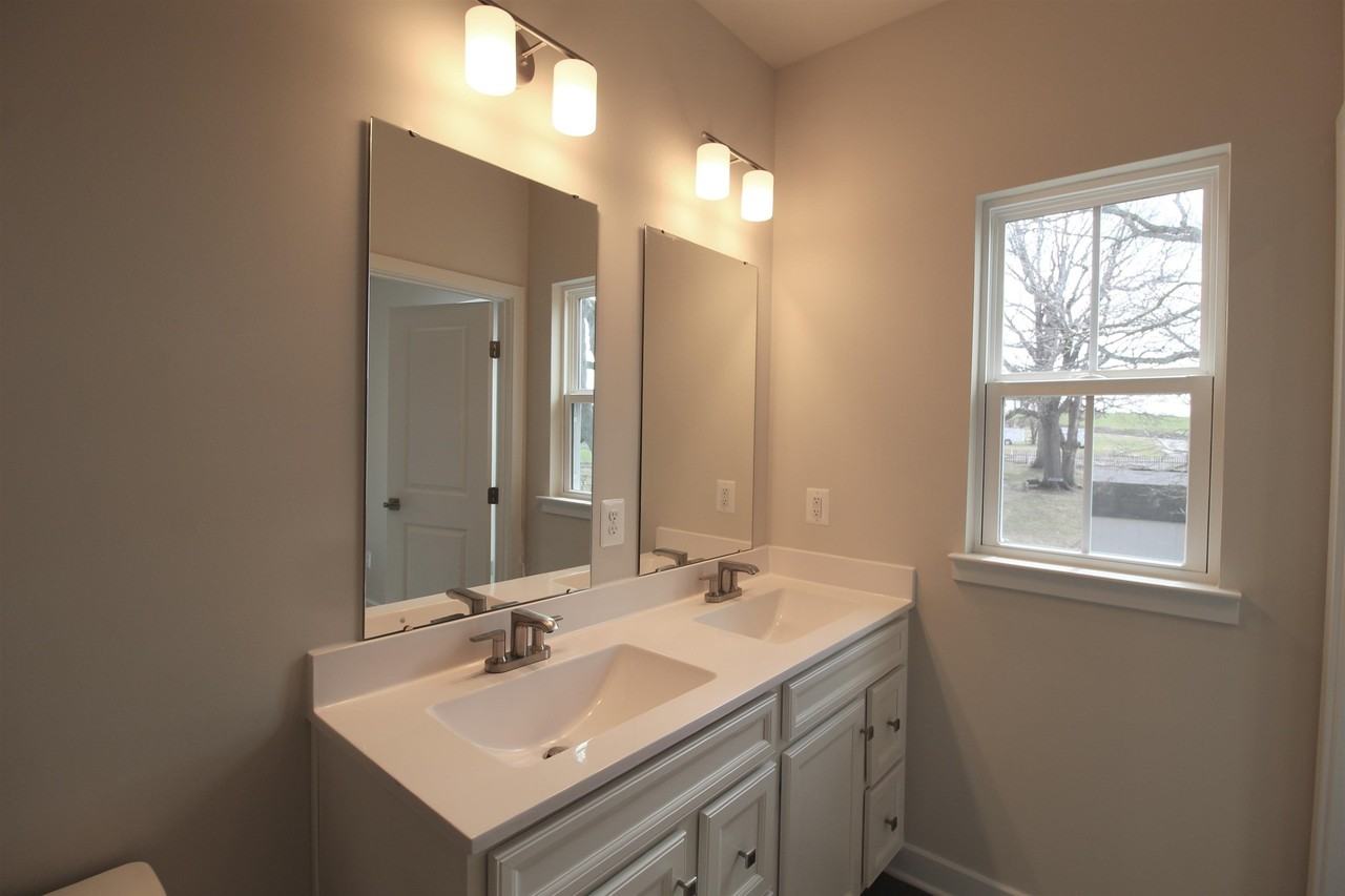 3663 Ponton Rd - Photo 5 of 24