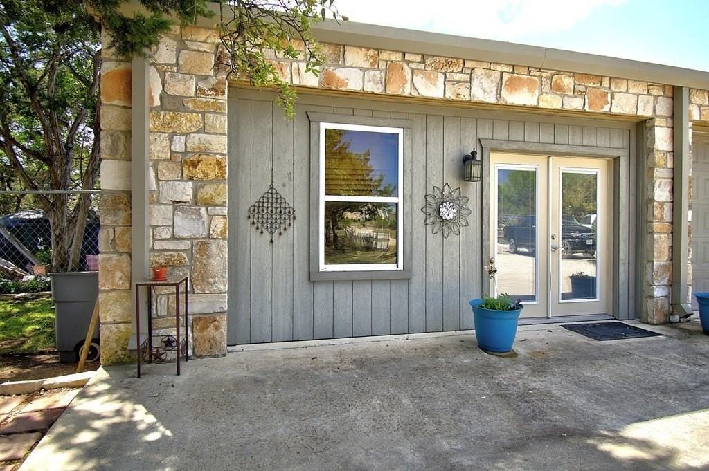 110 Real Woods Vw - Photo 2 of 24