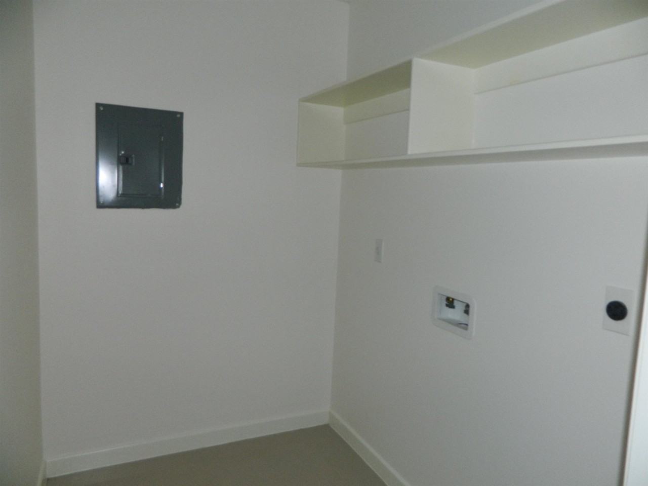 1615 Doctora Eve Perez Ln - Photo 3 of 17