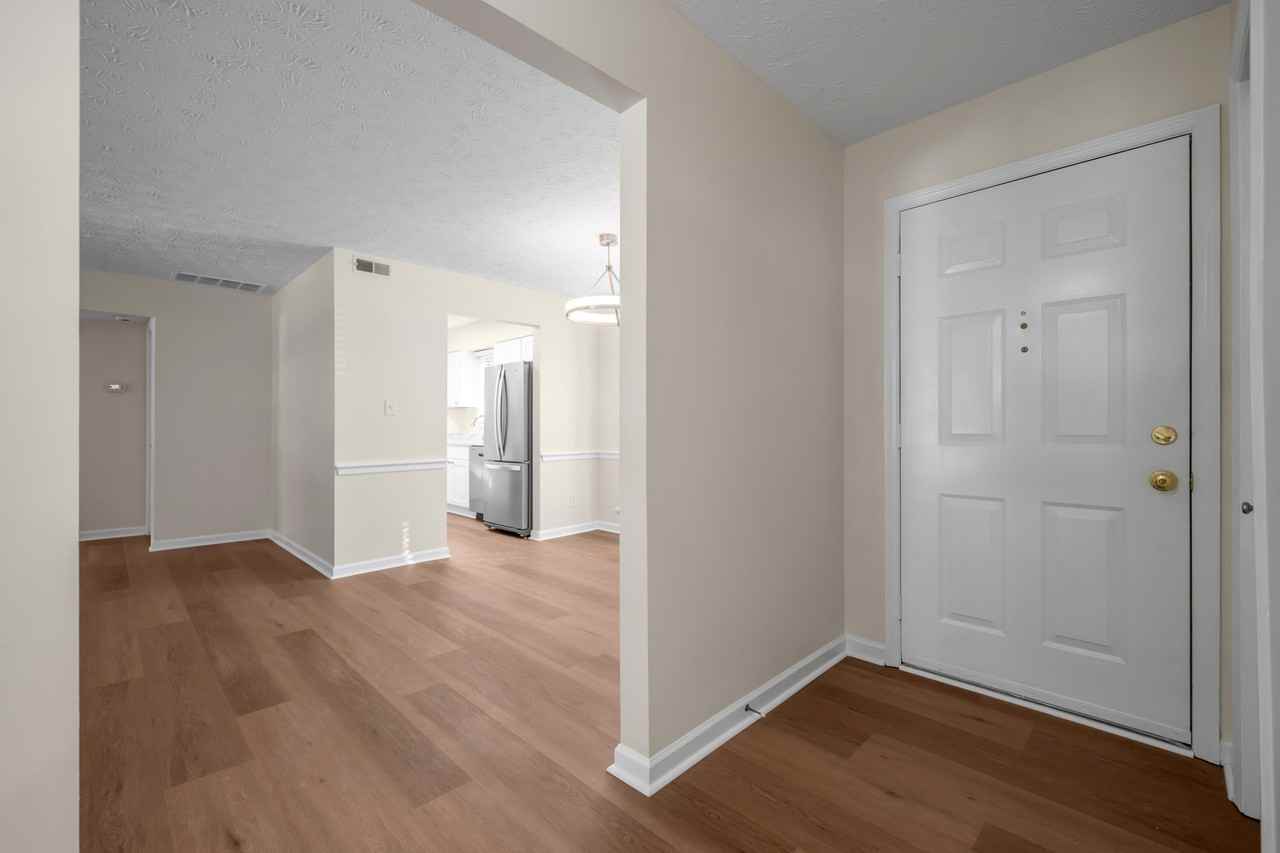 1167 Turkey Foot Rd Apt 8 - Photo 4 of 36