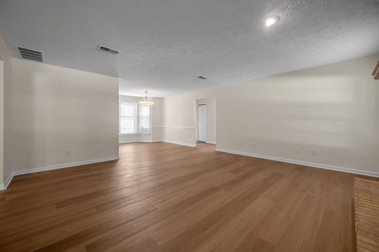 1167 Turkey Foot Rd Apt 8 - Photo 7 of 36