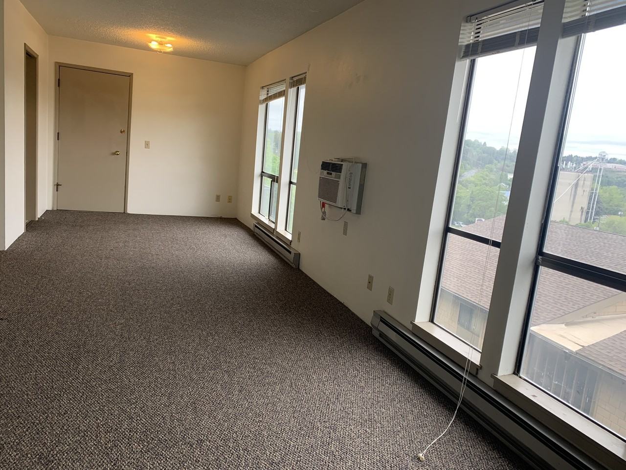 "Cliff-Dwellers" - Photo 3 of 41