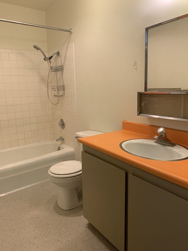 "Cliff-Dwellers" - Photo 4 of 41