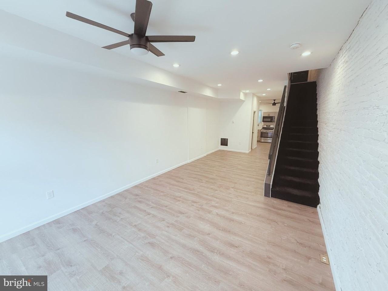 2142 Penrose Ave - Photo 4 of 30