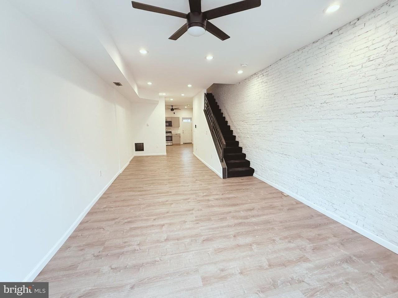 2142 Penrose Ave - Photo 5 of 30