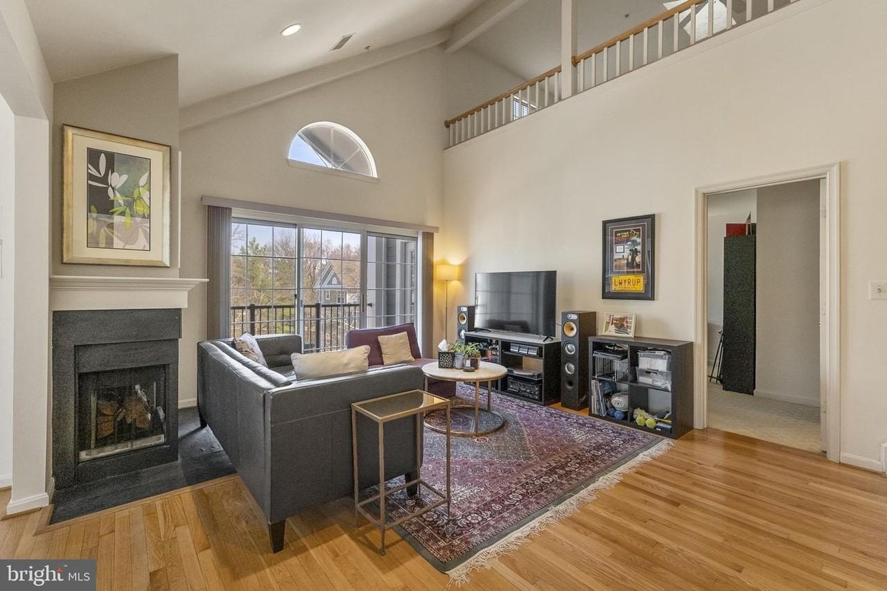 164 Kendrick Pl - Photo 5 of 50