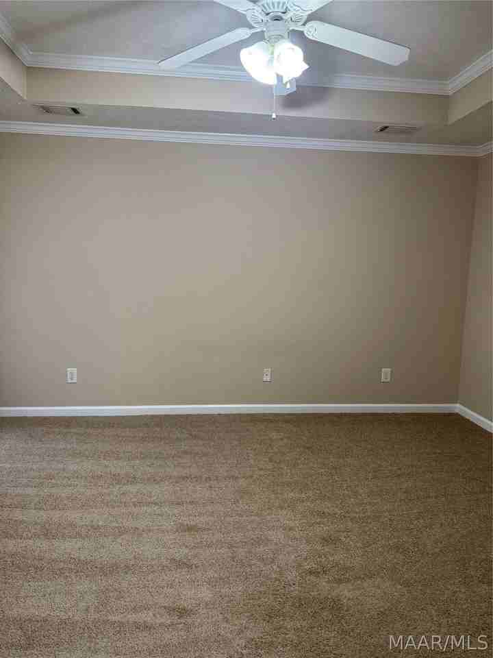 8213 Dison Dr - Photo 4 of 17