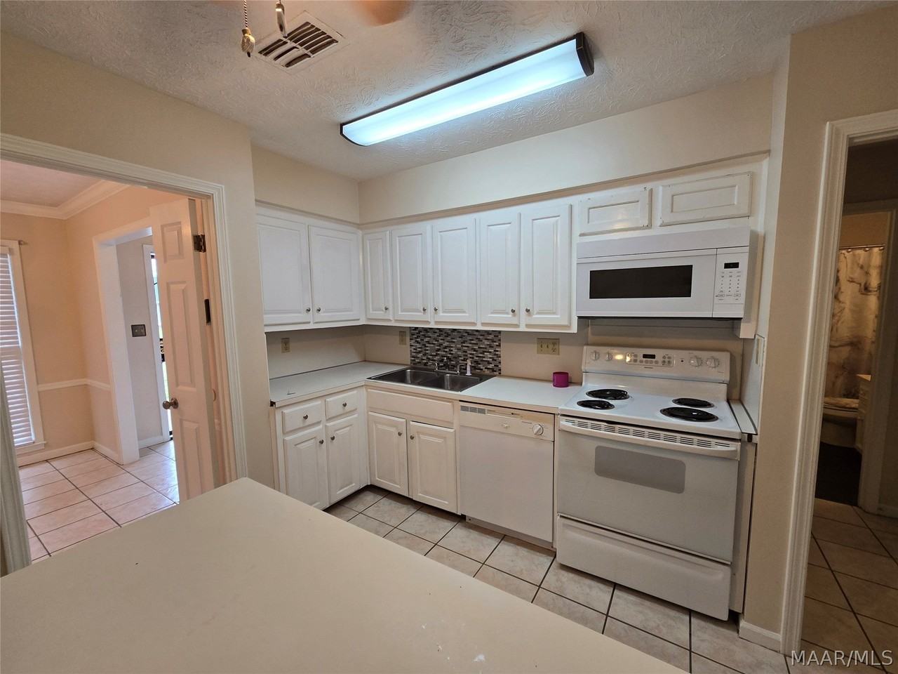 1845 Young Farm Rd - Photo 7 of 23