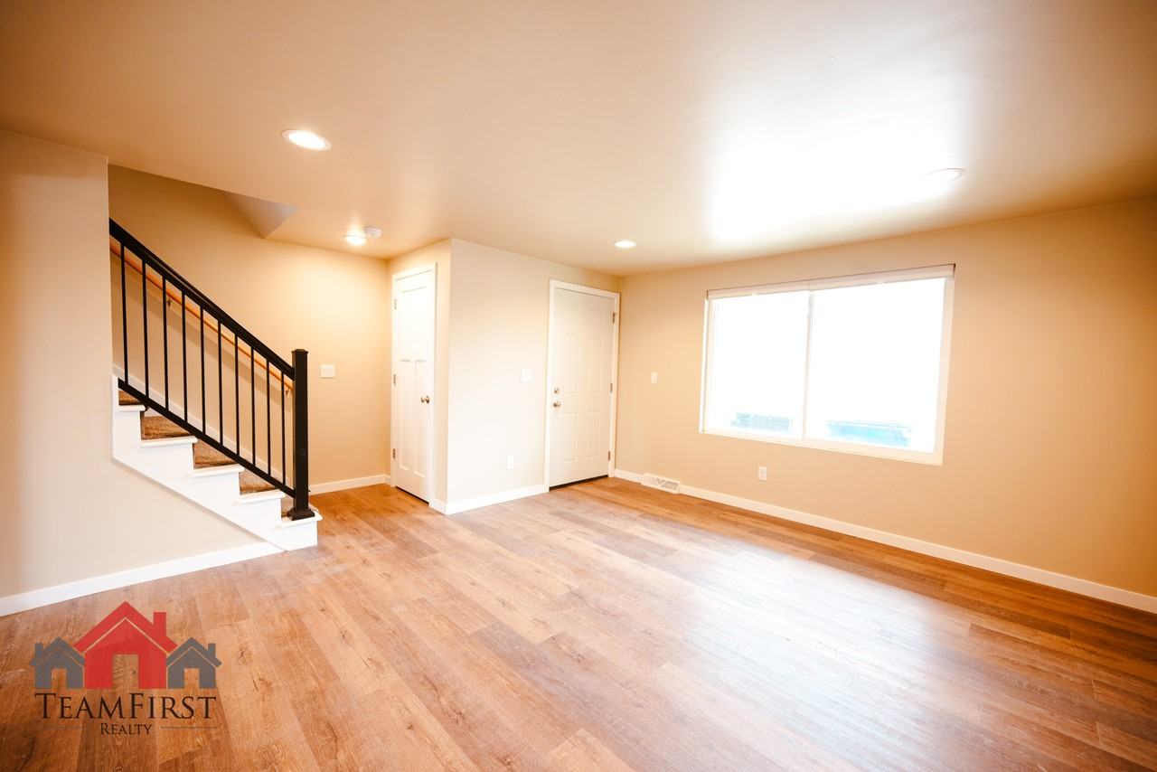 2022 Terry Ln #1 - Photo 5 of 25