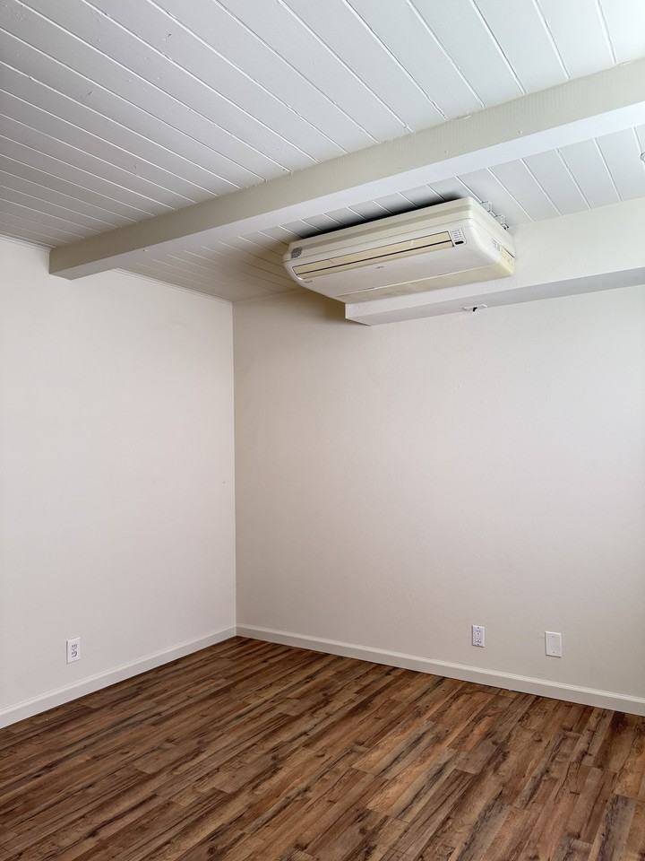 93 W Reed St #7 - Photo 3 of 8
