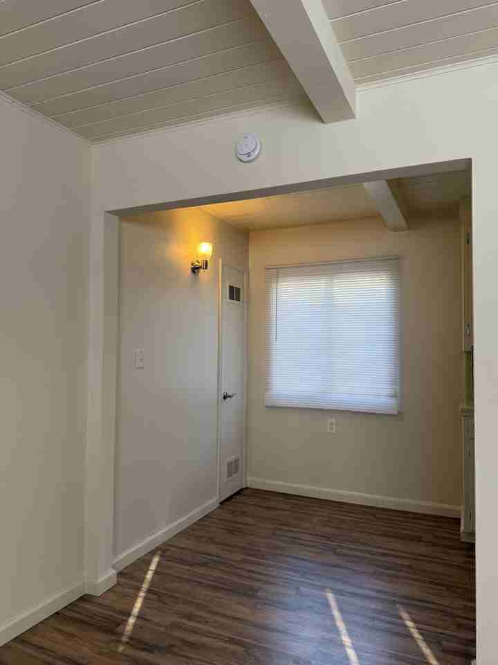 93/95 W. Reed Street - Photo 5 of 8